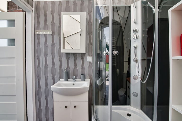 Bathroom 4, Holiday Park Zator, Chrzanów