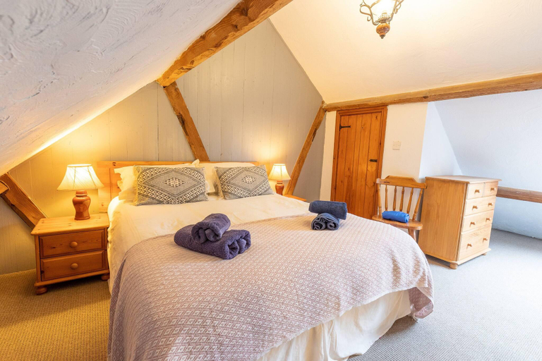Bedroom 3, West Hollowcombe Farm Cottages - Full Site Booking, Somerset