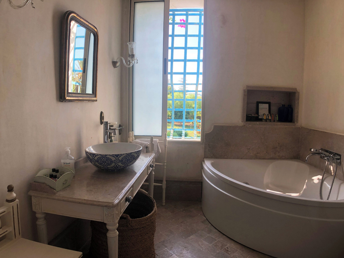 Bathroom 5, Dar Marsa Cubes, La Marsa
