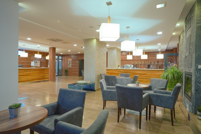 Food & Drinks 5, Hotel Ring, Dunajská Streda