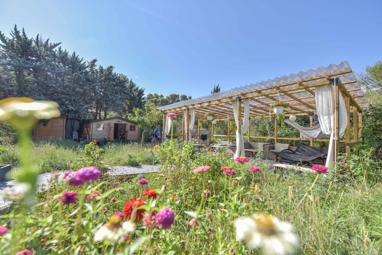 2, Wood Chalet 1 Monaco Forest La Turbie - Sleeps 4 people, Alpes-Maritimes