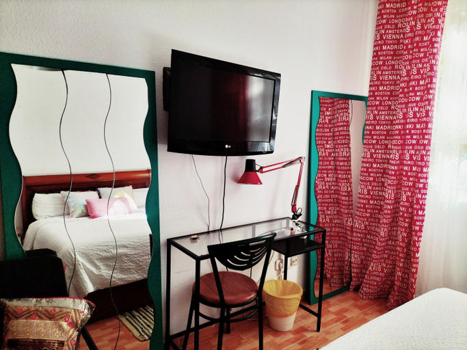 Others 3, Acogedoras Habitaciones en Madrid, Madrid
