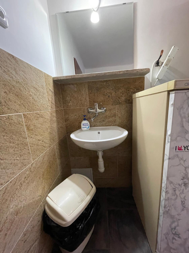 Bathroom 3, Chata Korenny vrch Pezinska Baba, Pezinok