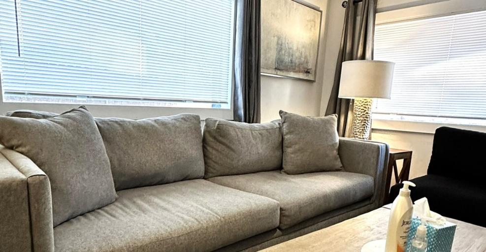 Room 3, 2br-newly Renovated Full Kitchen-3 Mins Asia Dist, Oklahoma