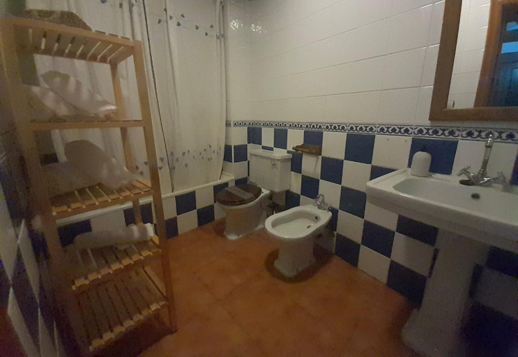 Bathroom, Hotel Rural Sierra de Francia, Salamanca