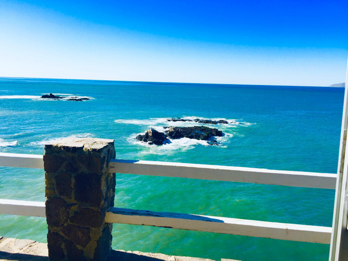 Others 4, Ocean Front Villa sleeps 6-15 (24hr gated community/private community) beach access, Tijuana