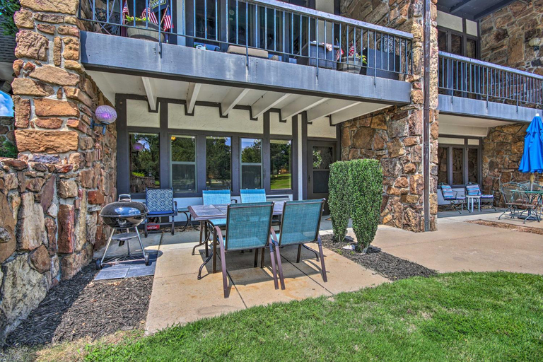 Exterior & Views 1, Charming Afton Condo with Community Pool!, Delaware