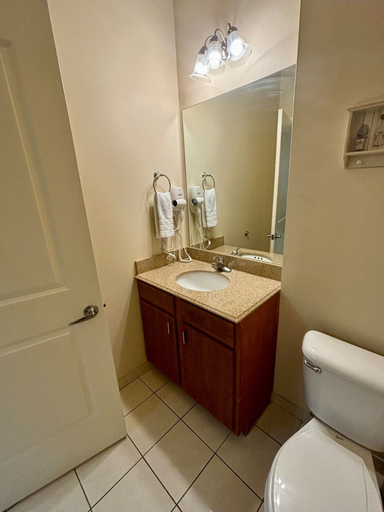 Bathroom 3, Legacy BnB Suites, Orleans