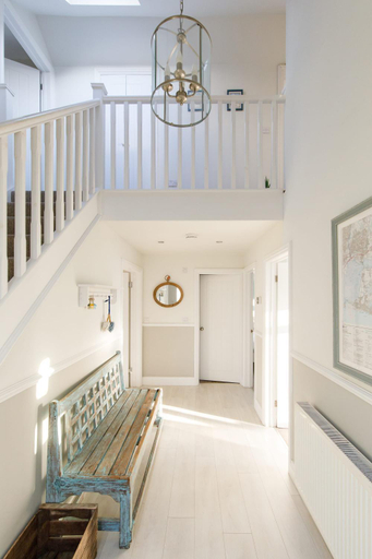 Others 5, 4BR Beach House sleeps 10 - 5 mins walk to the Sea, West Sussex