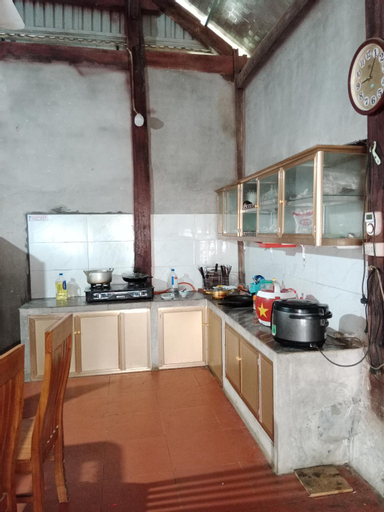 Dining Room 7