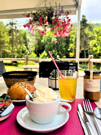 Food & Drinks, Camping La Pierre de L'Aigle, Alpes-de-Haute-Provence