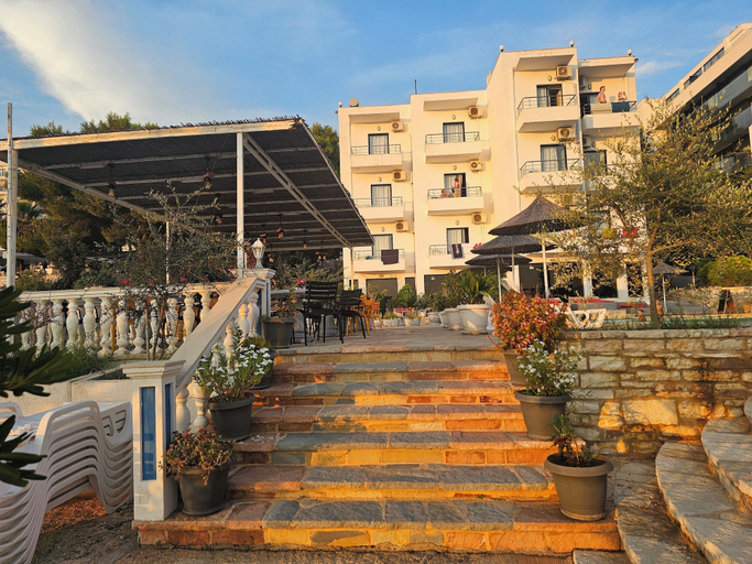 Exterior & Views 2, Hotel Mercury Saranda, Sarandës