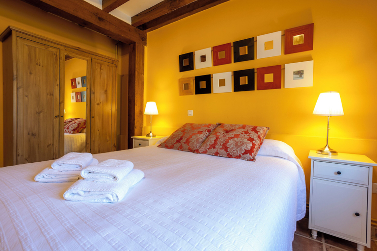 Bedroom 3, La casona de las meninas, Cantabria