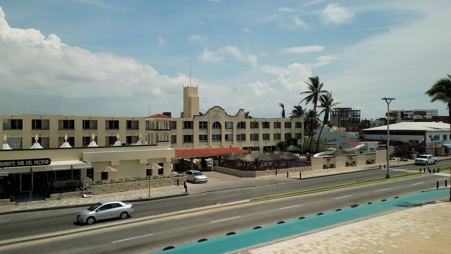 Exterior & Views 2, Hotel Sands Arenas, Mazatlán