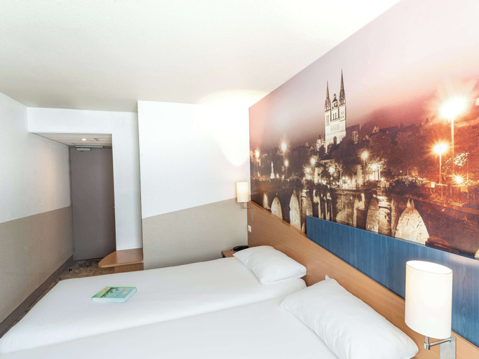Bedroom 8