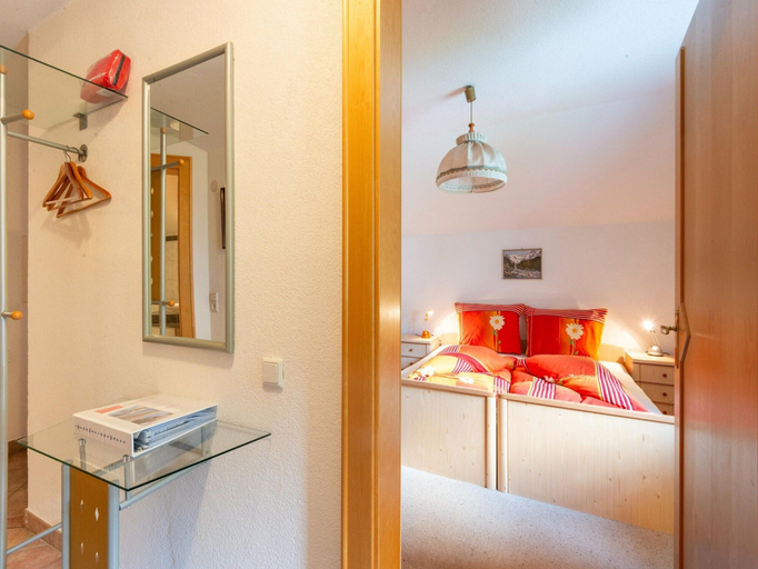 Bedroom 2, Mountain View Apartment in Strengen near Ski Bus, Landeck