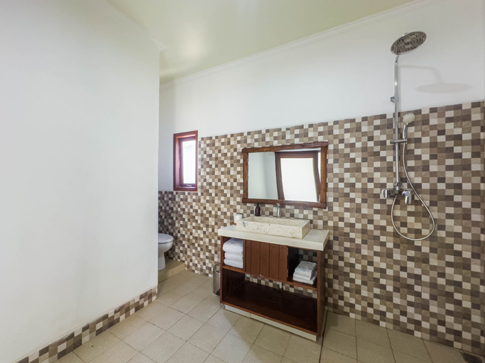 Bathroom 5, Giriya Amerta Hotel and Restaurant Ubud, Gianyar