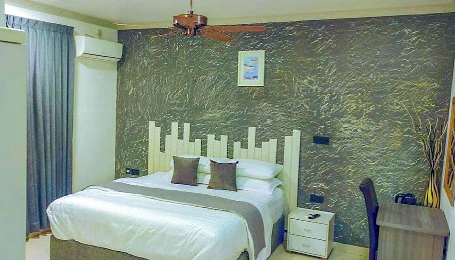 Bedroom 2, Turtle Inn Dharavandhoo, Baa Atoll