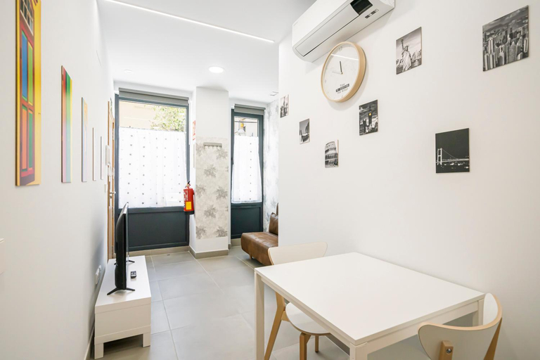 Others 5, Dobo Madrid ANR2, Madrid