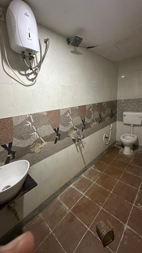 Others 3, Hotel New Shiv Kunj, Vadodara