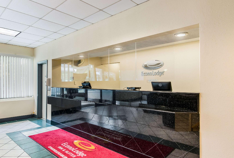 Public Area 2, Econo Lodge Inn & Suites Chambersburg Central, Franklin