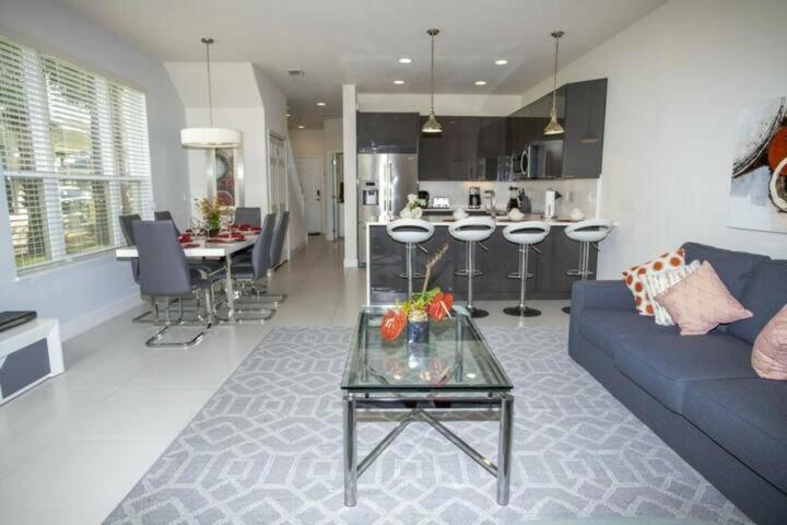 Others 5, Serenity Resort 3 Bedroom Vacation Home 17419, Lake