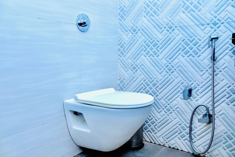 Bathroom 4, Lemonade Hotel, Amritsar