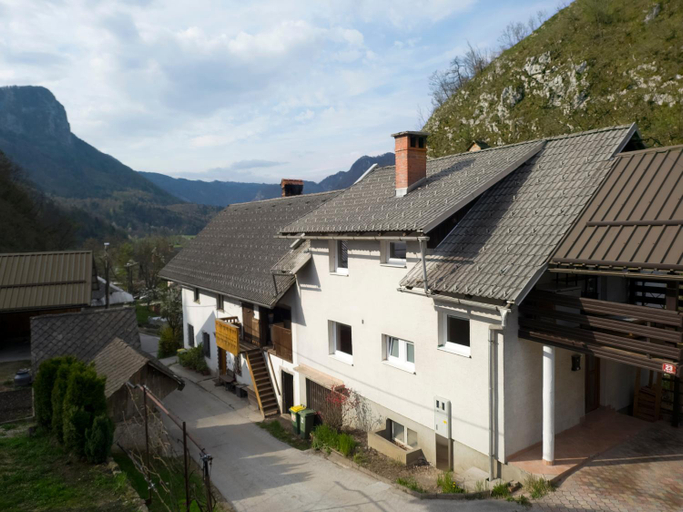 Others 5, Bella Bela Apartments***, Bled