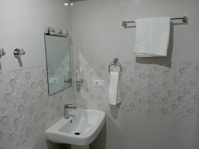 Bathroom 5, Hotel Sohum, Bagmati