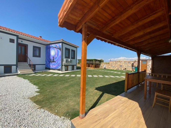 Others 3, Tinos Otel & Bağ Evi, Bozcaada