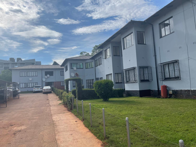 Others 2, Jackie's Avondale 2 Bedroom Apartment, Harare