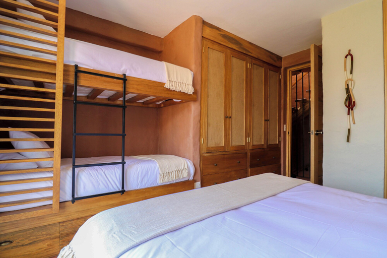 Bedroom 2, Catahuasi by Wynwood House, Urubamba