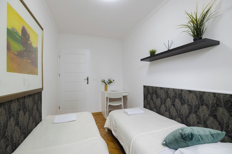 Bedroom 2, MG Pokoje w Warszawie by Metro Rondo ONZ, Warsaw