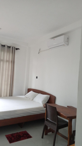 Bedroom 2, G A Villa Airport Transit Hotel, Katana
