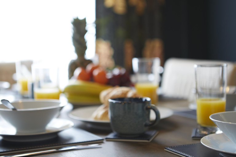 Food & Drinks 5, Crows Nest Sleeps 6 nr North Bay beach and town, North Yorkshire
