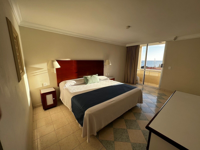Bedroom 4, Hotel Sands Arenas, Mazatlán