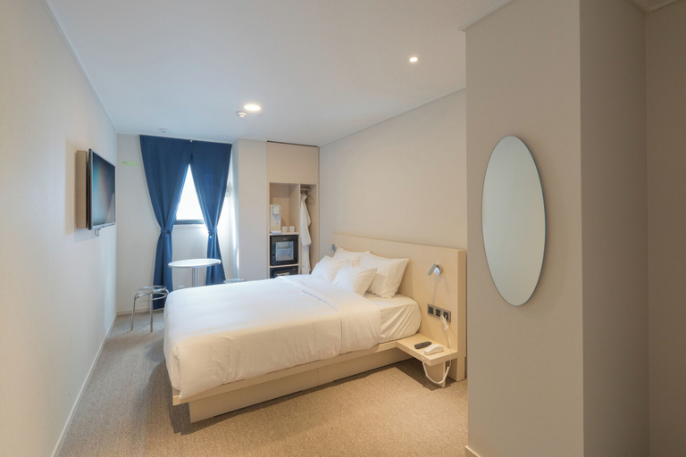 Bedroom 4, HOTEL MYEONGDONGJANG, Jung