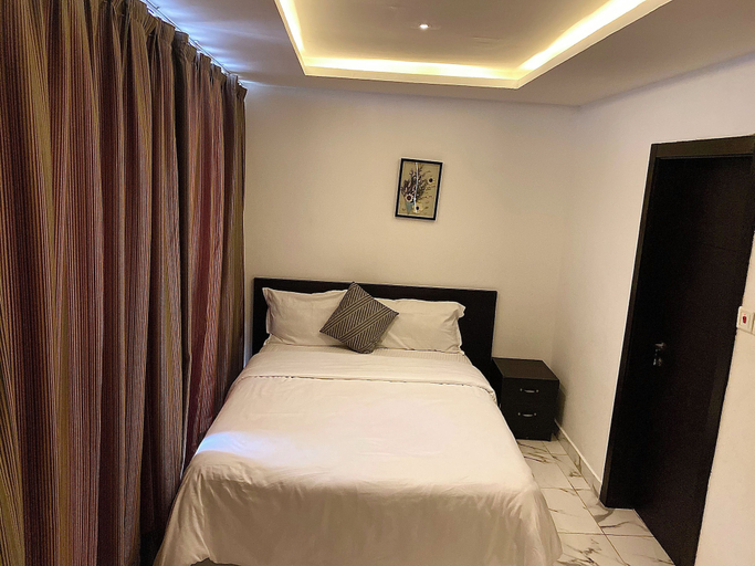 Bedroom 3, Luxurious 1 Bedroom Apartment with  Pool, Accra