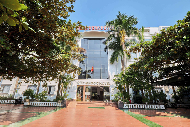 Exterior & Views 2, Gieng Ngoc Hotel, Cát Hải