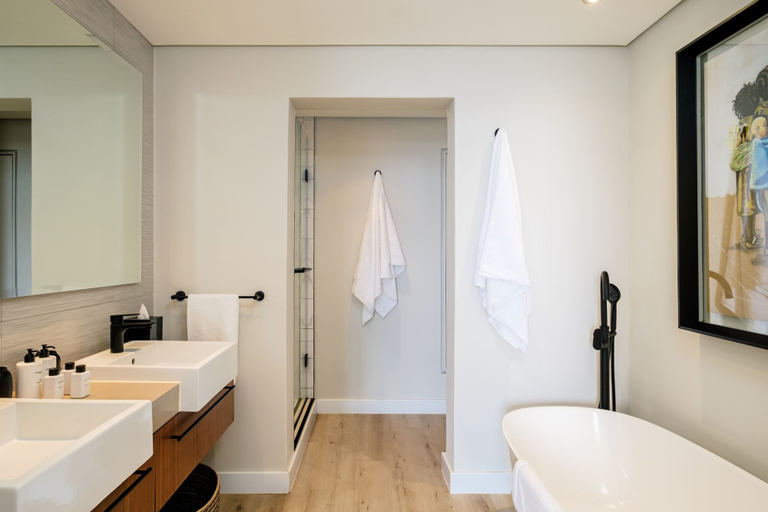 Bathroom 3, Waterfront Elegance at Harbour Bridge 413, City of Cape Town