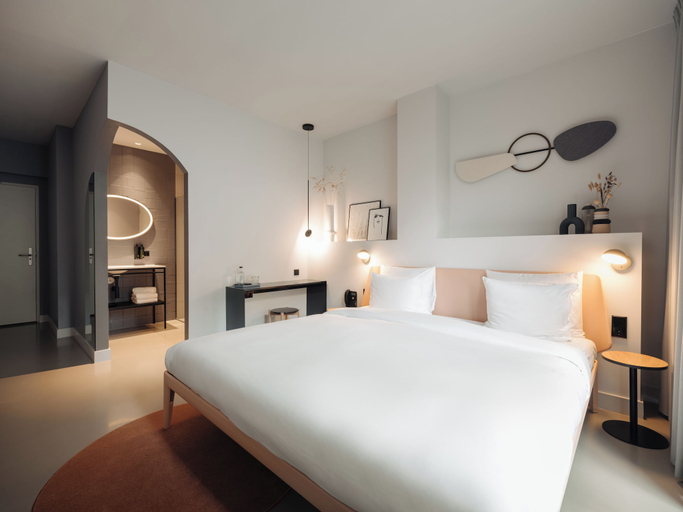 Bedroom 5, Conscious Hotel Museum Square, Amsterdam