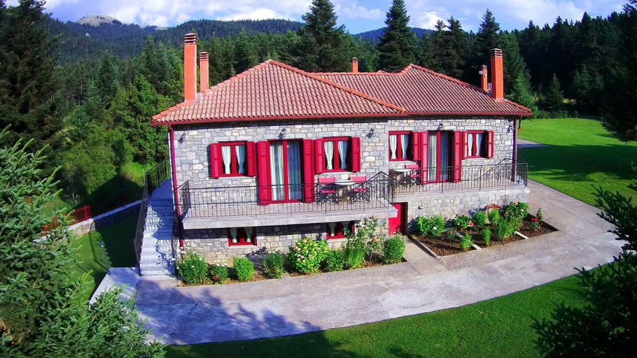 Others 5, Φιλοξενια Studios, Peloponnese