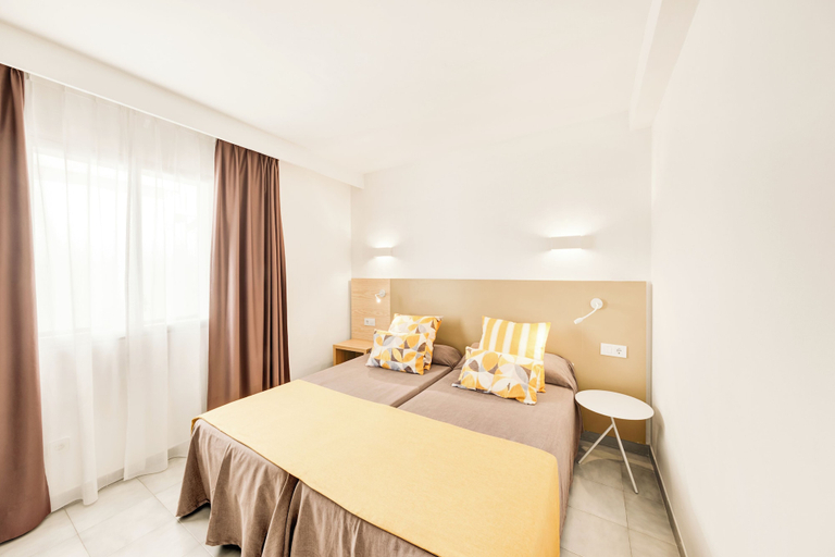 Bedroom 4, Vista Club Apartamentos, Baleares