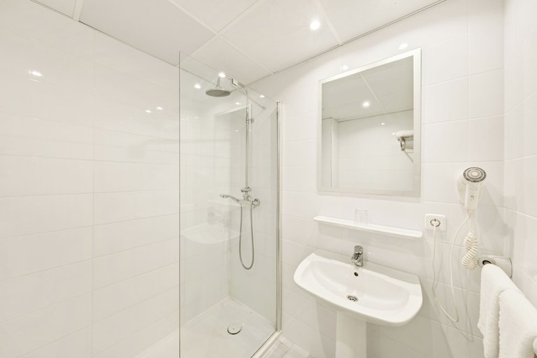 Bathroom 5, Vista Club Apartamentos, Baleares