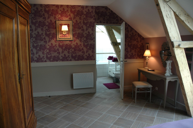 Bedroom 2, Au Picatal, Lot