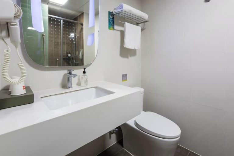 Bathroom 4, YUEFENG HOTEL(Guangzhoupanyu), Guangzhou