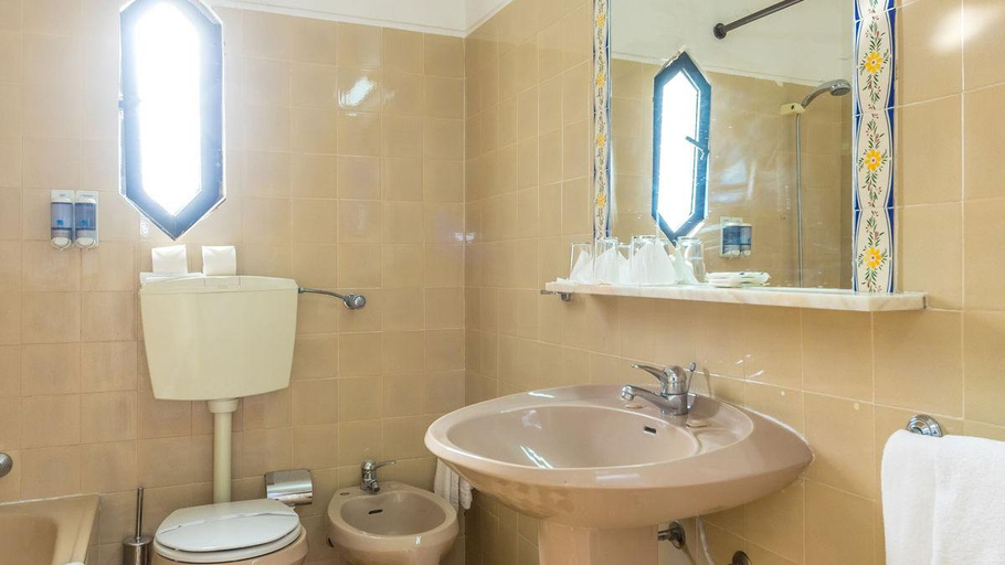Bathroom 1