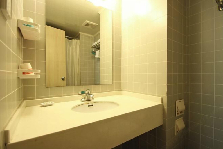 Bathroom 4, Jinjiang Inn Huai'an Development Zone, Huai'an