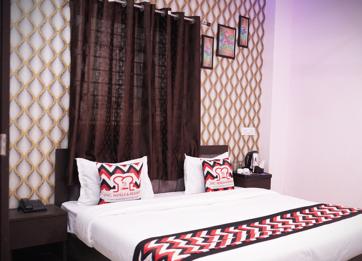 Bedroom 2, JMC HOTEL S INN, Dhar