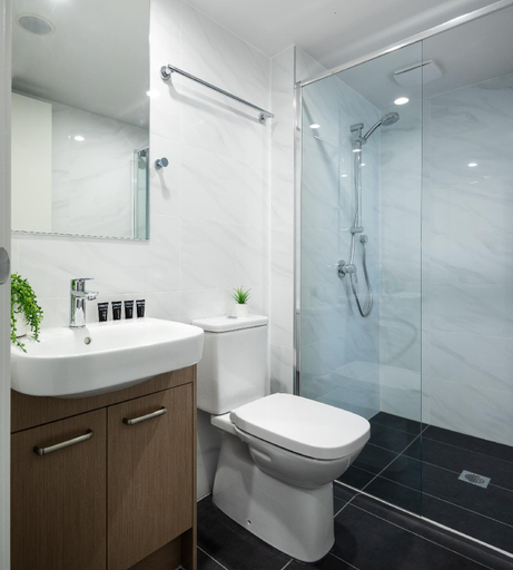 Bathroom 4, Ascot Budget Inn & Residences, Ascot